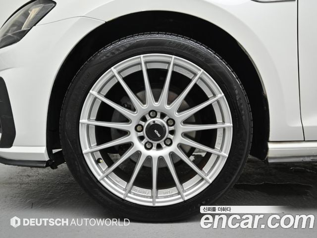 Volkswagen Golf (VII) 2.0 TDI 40th Edition 2015 — фото 5