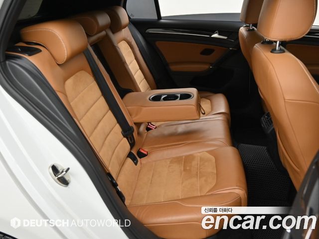 Volkswagen Golf (VII) 2.0 TDI 40th Edition 2015 — фото 10