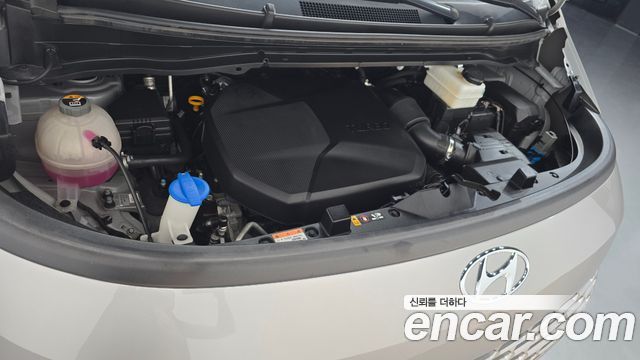 Hyundai Staria Cargo 3-Seater Modern 2022 — фото 6