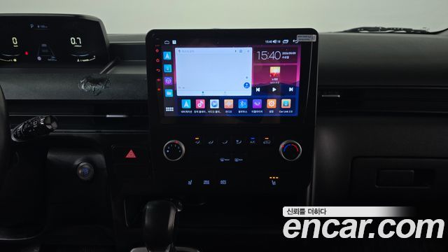 Hyundai Staria Cargo 3-Seater Modern 2022 — фото 13