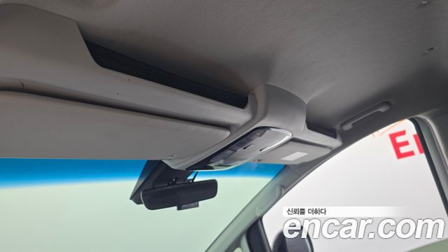 Hyundai Staria Cargo 3-Seater Modern 2022 — фото 19