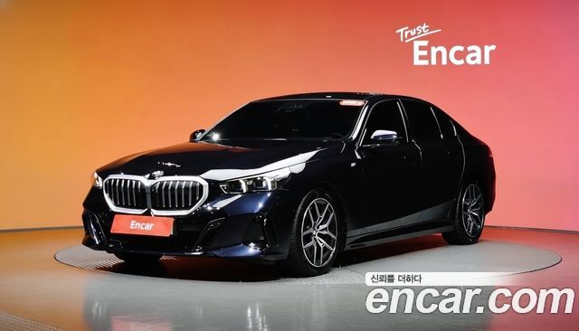 BMW 5 Series (G60) 520i M Sport