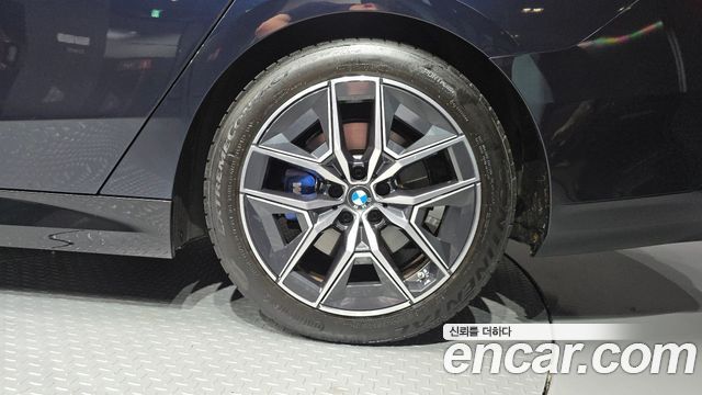 BMW 5 Series (G60) 520i M Sport 2024 — фото 21