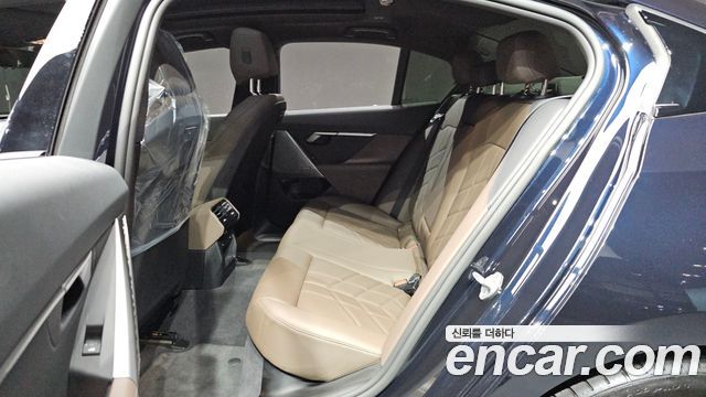 BMW 5 Series (G60) 520i M Sport 2024 — фото 26