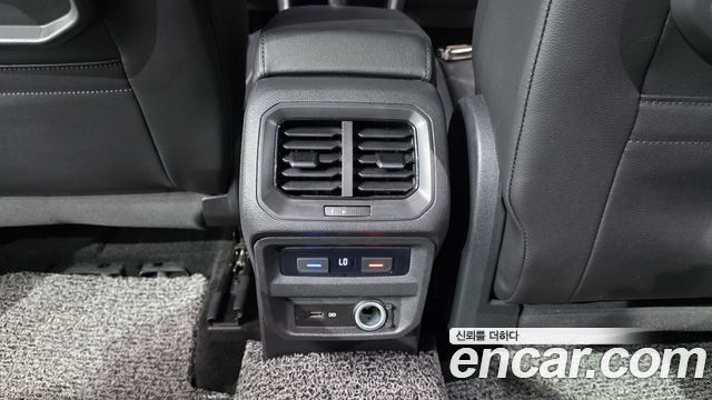 Volkswagen Tiguan (II) 2.0 TDI Premium 2020 — фото 33