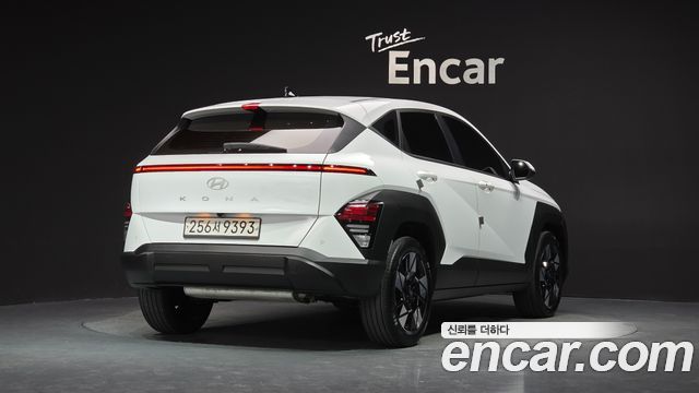 Hyundai Kona (SX2) Gasoline 2.0 2WD Modern 2023 — фото 2