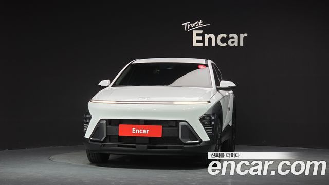 Hyundai Kona (SX2) Gasoline 2.0 2WD Modern 2023 — фото 3