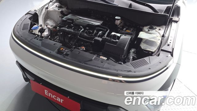 Hyundai Kona (SX2) Gasoline 2.0 2WD Modern 2023 — фото 6