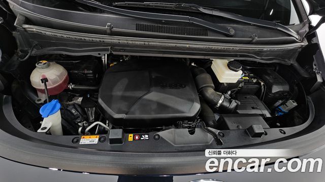 Hyundai Staria Cargo 5-Seater Smart 2022 — фото 6