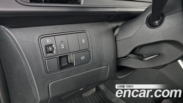 Hyundai Staria Cargo 5-Seater Smart 2022 — фото 18