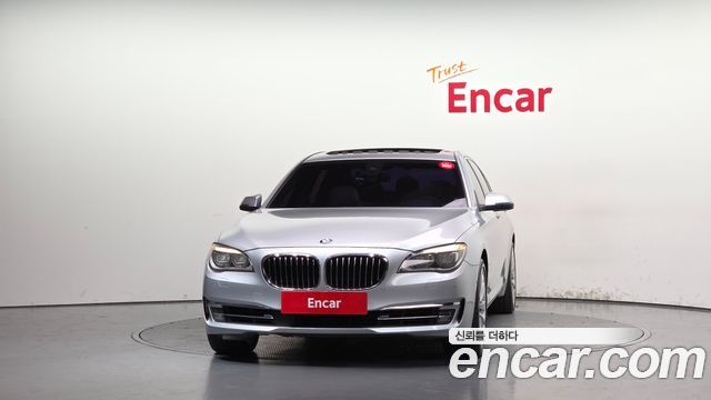 BMW 7 Series (F01) 750Li xDrive Individual 2015 — фото 3