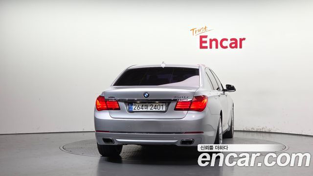 BMW 7 Series (F01) 750Li xDrive Individual 2015 — фото 4