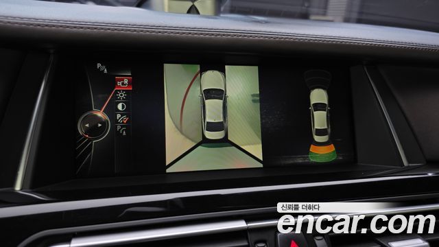 BMW 7 Series (F01) 750Li xDrive Individual 2015 — фото 15