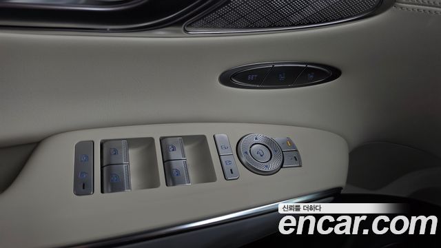 Genesis Electrified (GV70) e-AWD 2022 — фото 30