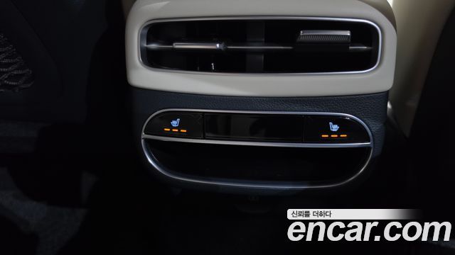 Genesis Electrified (GV70) e-AWD 2022 — фото 33