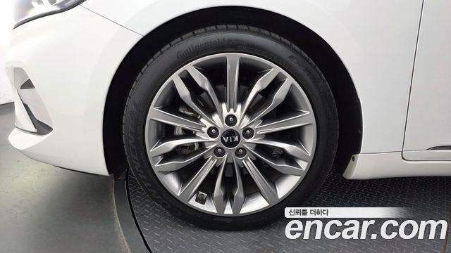 Kia K7 Premier 2.5 GDI Noblesse 2020 — фото 5