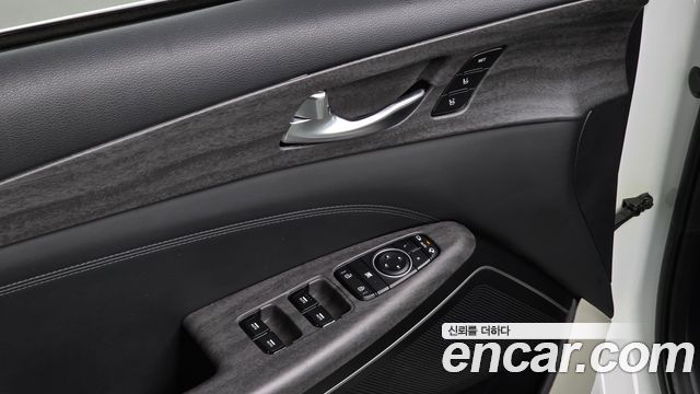 Kia K7 Premier 2.5 GDI Noblesse 2020 — фото 16