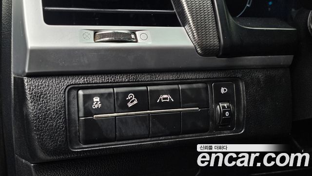 KG Mobility (SsangYong) Rexton Diesel 2.2 4WD Prestige 2023 — фото 27
