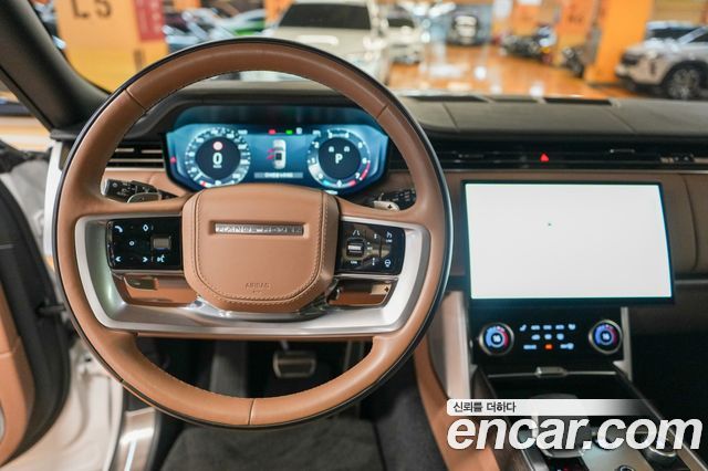 Land Rover Range Rover (V) P530 Autobiography Long Wheel Base 2023 — фото 15