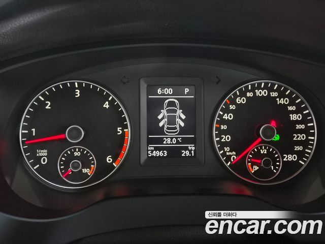 Volkswagen Jetta 2.0 TDI 6th 2011 — фото 18