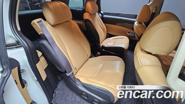 Kia Carnival (IV) Diesel 7-Seater Noblesse 2023 — фото 11