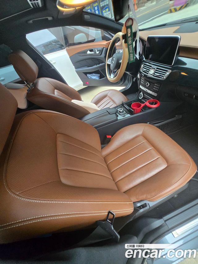 Mercedes-Benz CLS-Class (W218) CLS400 2017 — фото 6