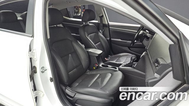Hyundai Avante (AD) 1.6 LPi Smart(Rental) 2020 — фото 10