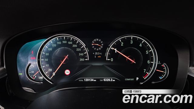 BMW 5 Series (G30) 530i M Sport Package 2017 — фото 8