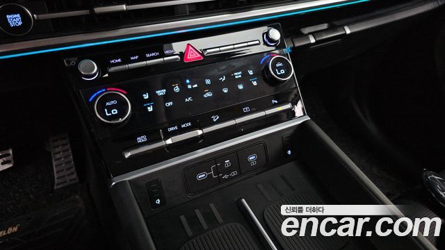 Hyundai Santa Fe (MX5) HEV 1.6 2WD Prestige Plus 2025 — фото 17