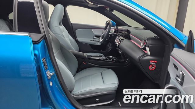 Mercedes-Benz CLA-Class (C118) CLA250 4MATIC 2025 — фото 11