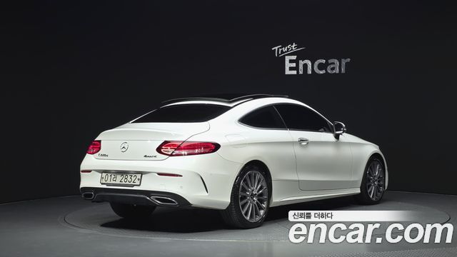 Mercedes-Benz C-Class (W205) C220 d 4MATIC Coupe 2019 — фото 2