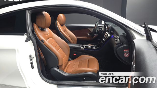 Mercedes-Benz C-Class (W205) C220 d 4MATIC Coupe 2019 — фото 26