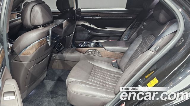 Genesis G90 3.8 AWD Prestige 2019 — фото 15