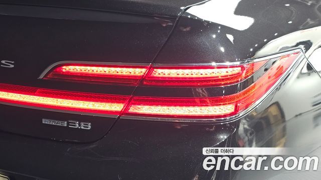 Genesis G90 3.8 AWD Prestige 2019 — фото 29