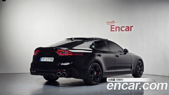 Kia Stinger 2.0 Turbo AWD Platinum 2020 — фото 2