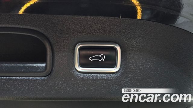 Kia Stinger 2.0 Turbo AWD Platinum 2020 — фото 18