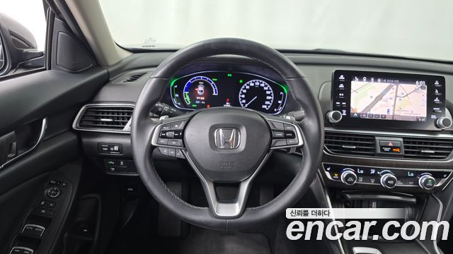 Honda Accord (X) 2.0 Hybrid EX-L 2018 — фото 13