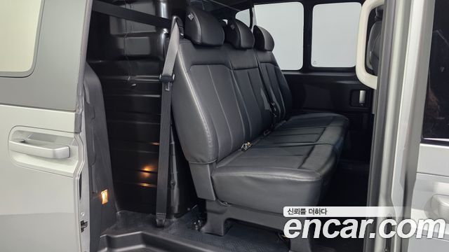 Hyundai Staria Cargo 5-Seater Modern 2022 — фото 11