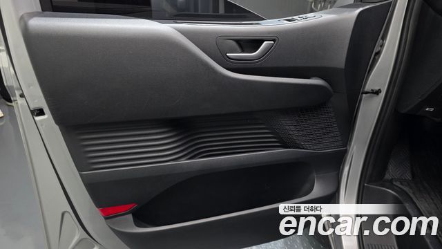Hyundai Staria Cargo 5-Seater Modern 2022 — фото 24