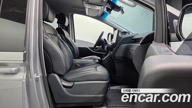 Hyundai Staria Cargo 5-Seater Modern 2022 — фото 26