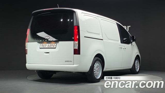 Hyundai Staria Cargo 3-Seater Smart 2022 — фото 2