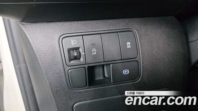 Hyundai Staria Cargo 3-Seater Smart 2022 — фото 13