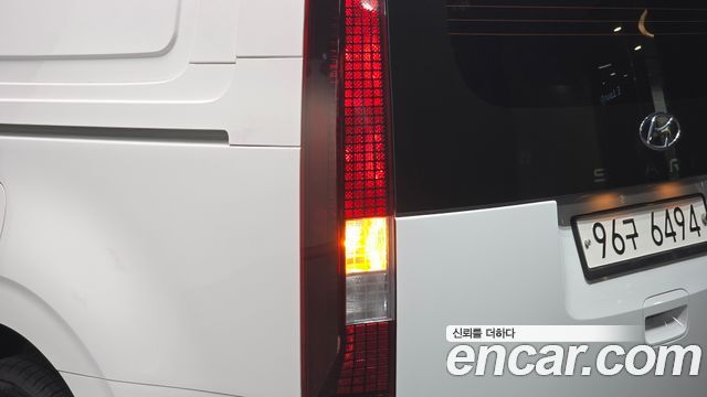 Hyundai Staria Cargo 3-Seater Smart 2022 — фото 23