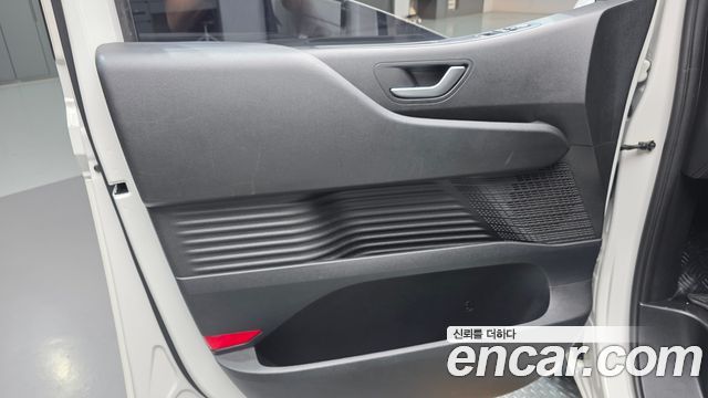 Hyundai Staria Cargo 3-Seater Smart 2022 — фото 24