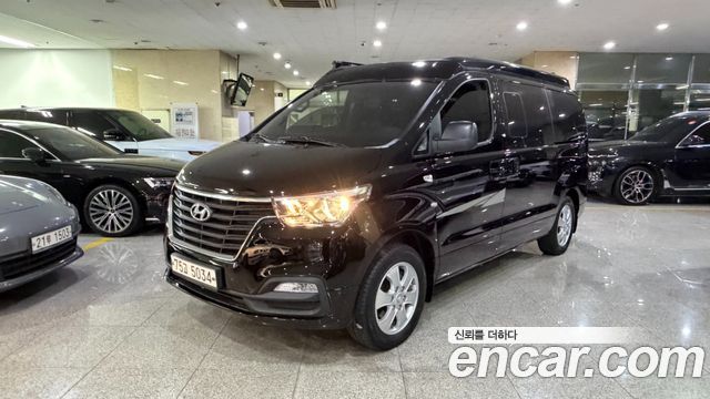 Hyundai Grand Starex Camping car