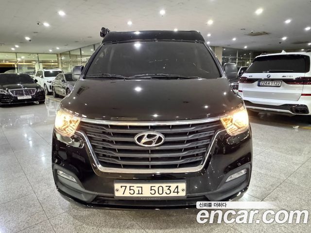 Hyundai Grand Starex Camping car 2021 — фото 2