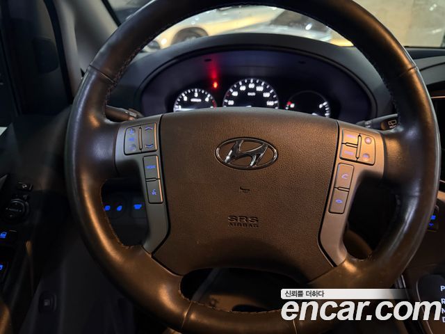 Hyundai Grand Starex Camping car 2021 — фото 8