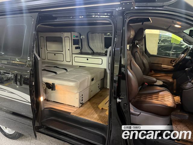 Hyundai Grand Starex Camping car 2021 — фото 20