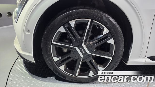 Kia EV6 Long Range 4WD GT Line 2025 — фото 5