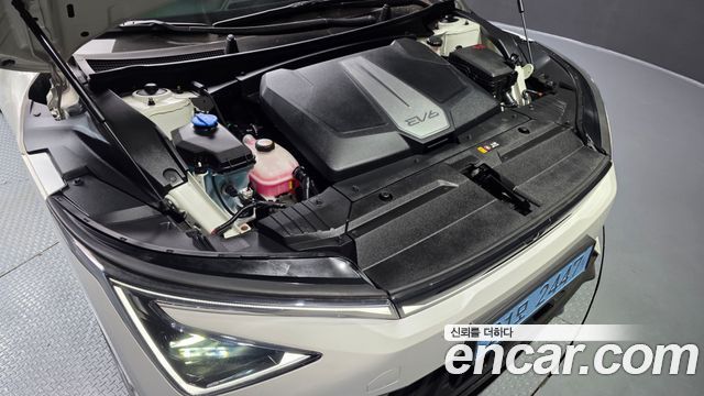 Kia EV6 Long Range 4WD GT Line 2025 — фото 6